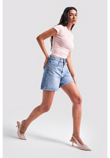 Itsbasic Kadın Mavi Renk Diana T-2s5-4 Parlak Taşlı Mom Fit Midi Boy Tasarım %100 Koton Denim Şort