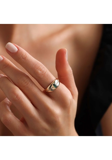 Emerald Taşlı Altın Yüzük T13159 Renkli