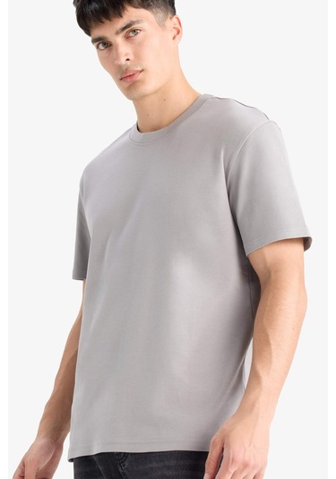 Defacto Regular Fit Bisiklet Yaka Basic Düz Kısa Kollu Tişört E7961ax25augr198 Gri Defacto Regular Fit Bisiklet Yaka Basic Düz Kısa Kollu Tişört E7961ax25augr198 Gri