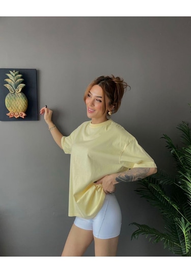 Kadın Oversize Basic Tişört Salaş Kesim Pamuklu Günlük T-shirt Sari