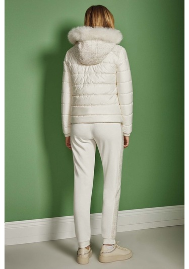 Kürklü Ekru Şişme Mont Ekru