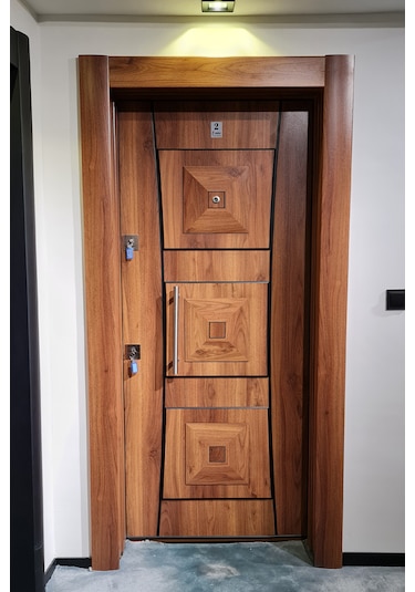 Çelik Kapı Modelleri Ahşap Kaplama Kabartmalı Daire Kapısı Sağ 1