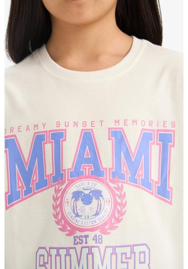 Defacto Kız Çocuk Oversize Geniş Kalıp Bisiklet Yaka Baskılı Kısa Kollu Tişört E0386a825smer85 Ekru Defacto Kız Çocuk Oversize Geniş Kalıp Bisiklet Yaka Baskılı Kısa Kollu Tişört E0386a825smer85 Ekru