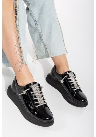 Taş Bağcıklı Detaylı Siyah Rugan Kadın Spor Ayakkabı-2848 Siyah-Rugan Siyah