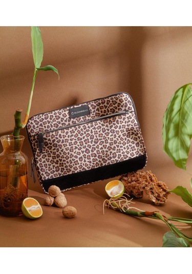 Earthy Leopard 13 İnç Laptop / Macbook Uyumlu Kılıf Kahverengi - Sarı