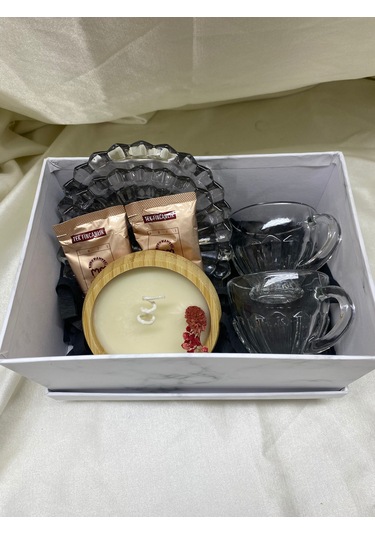 Türk Kahvesi Seti Hediye Kutusu 2 Cam Fincan, Sunum Tabağı, Mehmet Efendi Kahve Özel Hediye Seti -