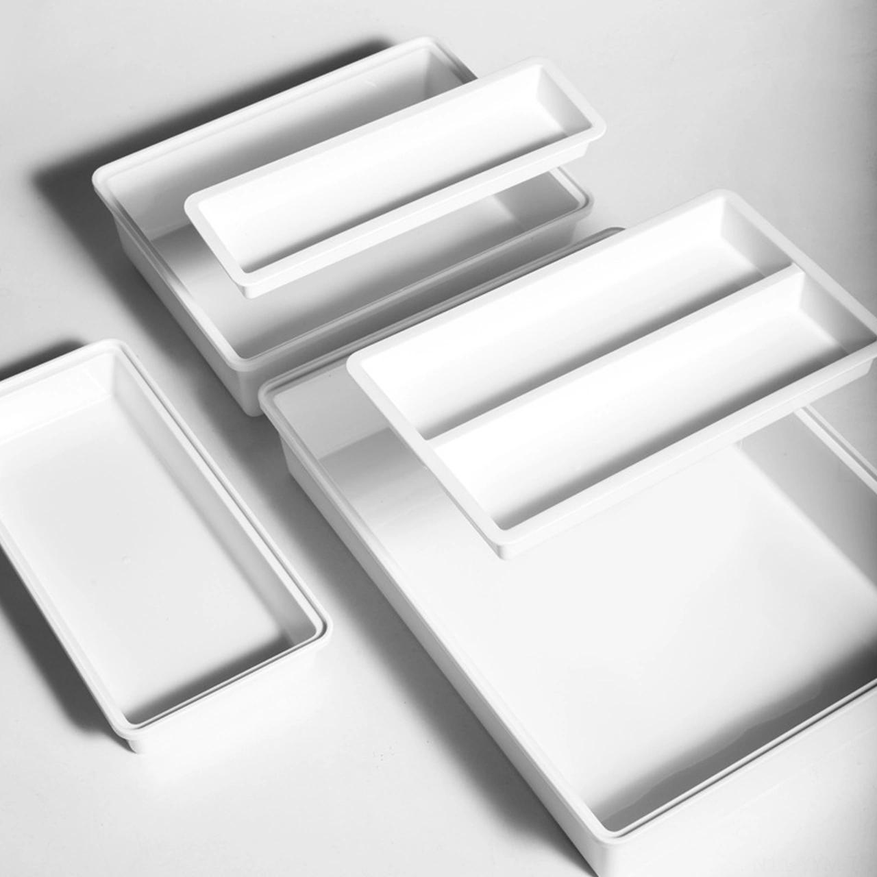 Geeksen Küçük Boy Beyaz Abs Plastik Oturmalı Sandalye Altı Çekmeceli Bölmeli Organizer Kutusu - Ofis, Ev, Okul İçin Uzun Ömürlü Uzunluk 27.5cm Diğer