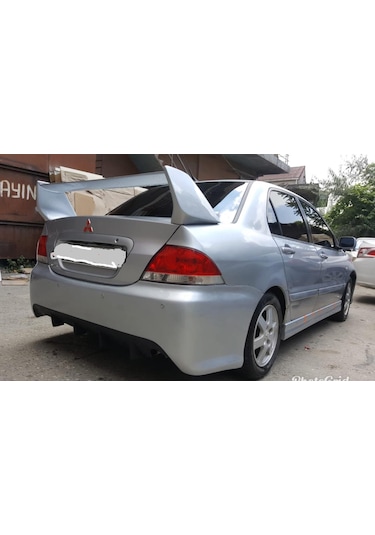 Mitsubishi Lancer Evo 9 Arka Tampon Fiber