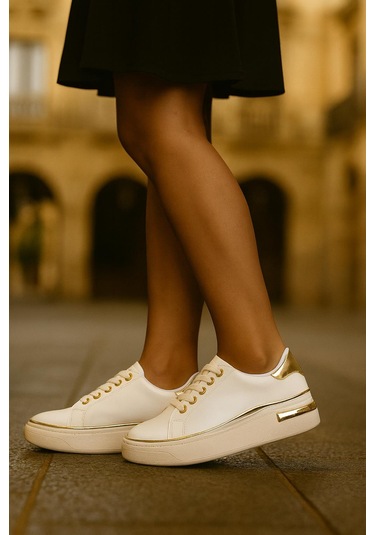 Kadın İnce Şerit Detaylı Kalın Taban Spor Ayakkabı Beyaz