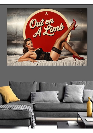 Ayda Oturan Pinup Kızı Dekoratif Kanvas - Mdf Ahşap Tablo