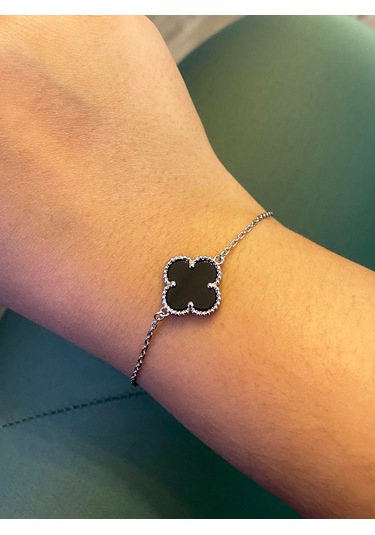 Celikchi Kadın Siyah Renk Yonca Model Silver Renk Çelik Bileklik