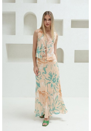 Gülsüm Aydın Bağcıklı Bluzlu Etek Takım - Pudra Pudra