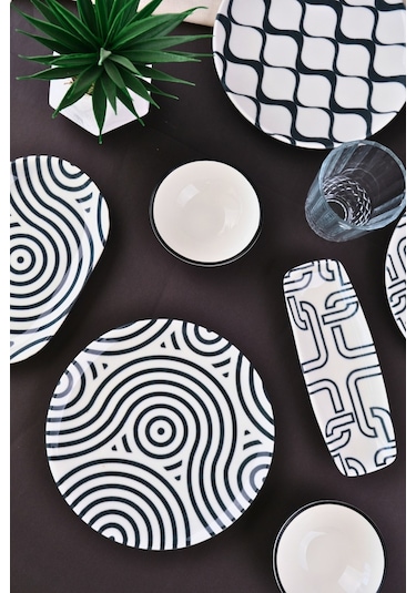 Tabak Evi Porselen Black Kahvaltı Ve İkram Takımı 6 Kişilik 14 Parça Tvl14kahprs1152 Çok Renkli