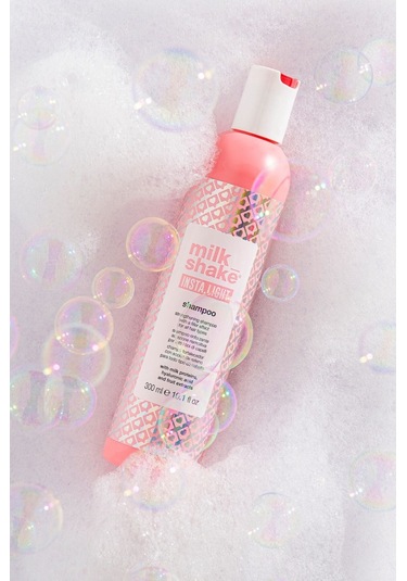 Milk Shake İnsta.light Shampoo Işıltı Katan Güçlendirici Şampuan 300 Ml