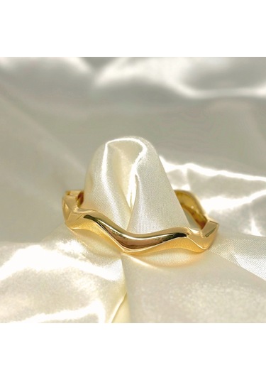 Dalgalı Şık Kelepçe Gold Gold