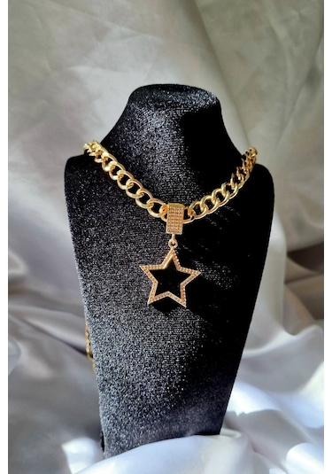 Trade Bazaar Kadın Siyah Yıldız Zirkon Taşlı Çelik Kolye