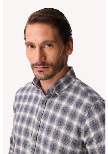 Igs Erkek Lacivert Dynamıc Fıt Düğmeli Yaka Gömlek-18132