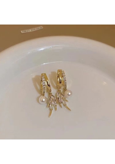 Geeksen "şık S925 Gümüş İnci Kalp Küpe - Zarif Ve Romantik Tasarım" Gold