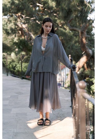 Calynn Sırt Dekolteli Çizgili Füme Keten Gömlek Füme