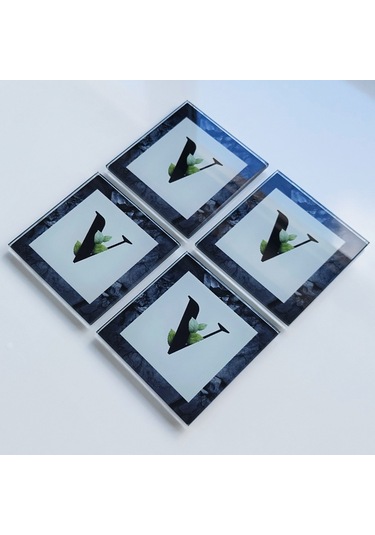 Decorita Cam Bardak Altlığı V Harfli Tasarım 4'lü Takım 10 x 10 CM Çok Renkli