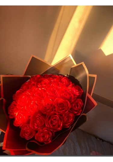 Magazin Dla Rukodel'nic Ip Gavrilov R N Kadife Kırmızı Şerit 4 Cm 3'lü Gül Buketi İçin Set 331640760