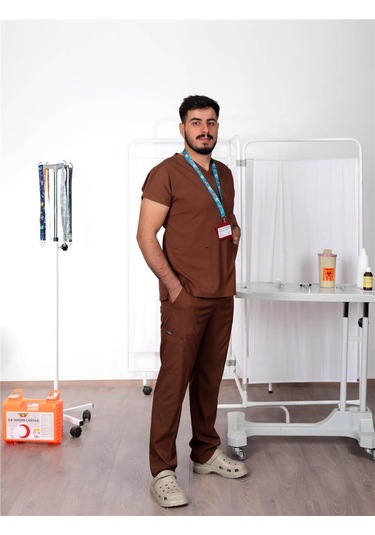 Likralı Cerrahi Forma Unisex Hemşire Doktor Sağlıkçı Forması Scrubs Üniforma Acı Kahve