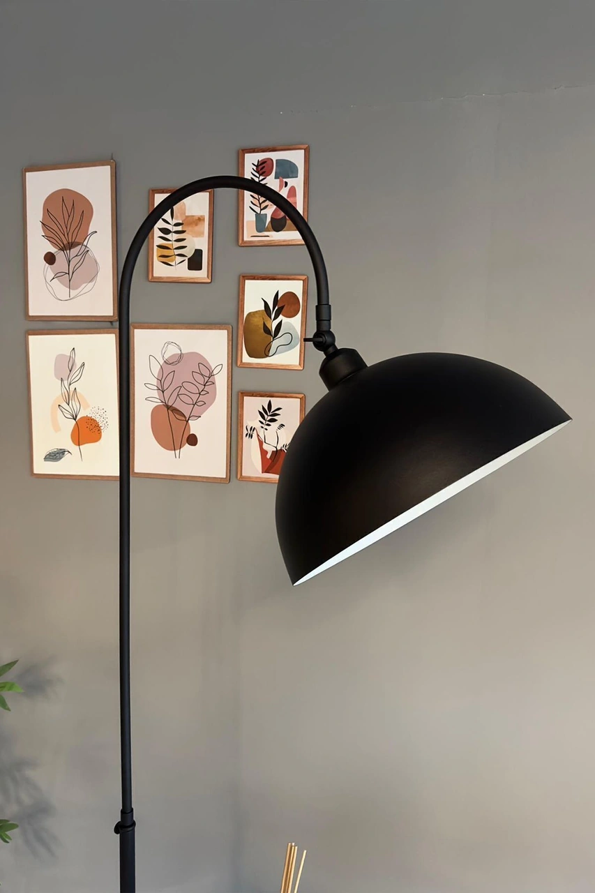 Siyah Lambader Hareketli Başlık Sehpalı Modern Dekoratif Metal Oturma Odası Çalışma Odası Siyah