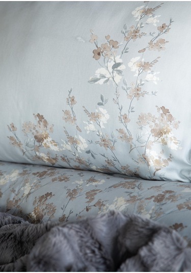 Çift Kişilik Briella Gri Yatak Örtülü Set Gri