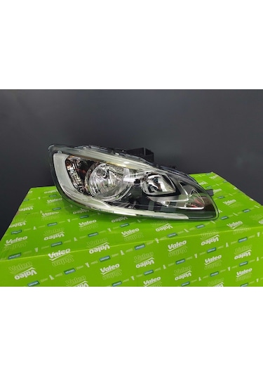 Volvo S60 V60 Sağ Far Halojen Valeo 2014 2015 2016 2017