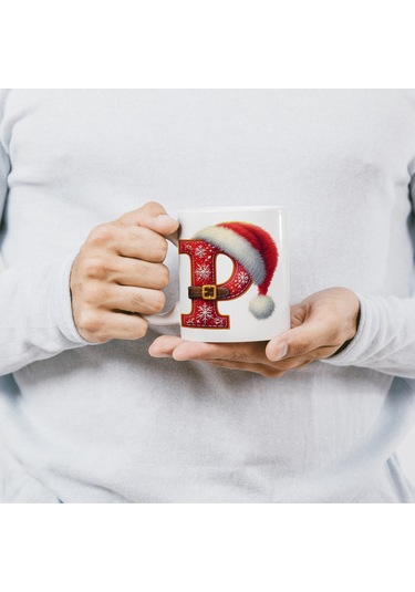P Harfi Yılbaşı Temalı Bardak 330 Ml Harfli Kişiye Özel Hediye - Yeniyıl / Noel Şapka Tasarım Beyaz