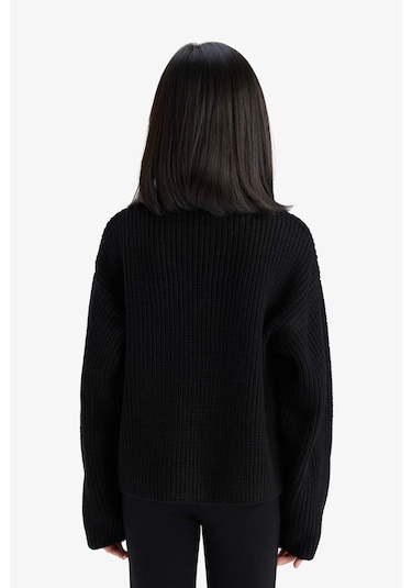 Defacto Kız Çocuk Standart Fit Bisiklet Yaka Triko Kazak C6909a825aubk27 Siyah