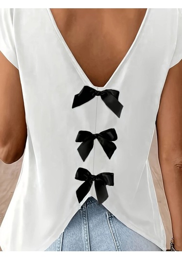Gülsüm Aydın Kadın Kısa Kollu V Yakalı Arkadan Kurdele Detaylı Viskon Bluz Beyaz