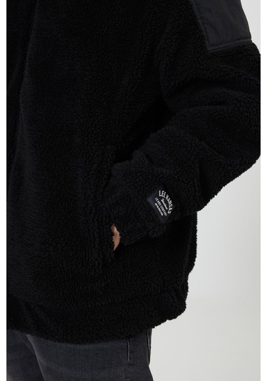 Relaxed Fit Geniş Kesim Fermuarlı Omuz Detaylı Siyah Sherpa Ceket Siyah