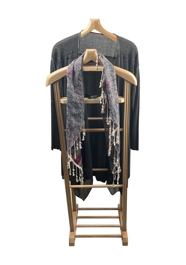 Melada Mobilya Gürgen Çift Tepeli Dilsiz Uşak Ham Cilalı 135 Cm Ceviz