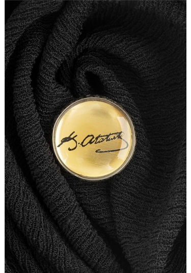 Söz Konusu Vatansa Gerisi Teferruattır Yazılı Atatürk İmzalı Gümüş Rozet -8468 Gümüş