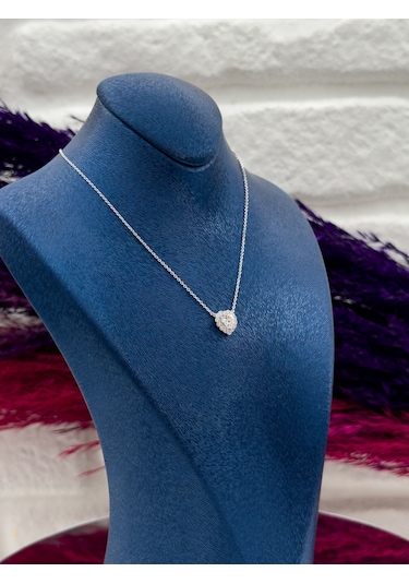 925 Ayar Gümüş Tektaş Kalpli Desenli Popüler Kadın Kolye Gümüş