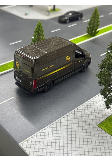 Çek Bırak Diecast Model Araba 10 Cm - Mercedes Sprinter Kargo Arabası Ups Metal Açılabilir Kapılı