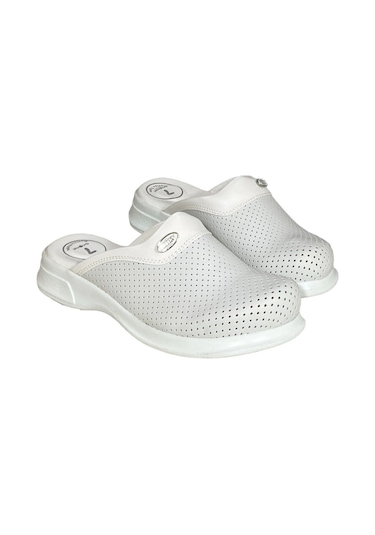 7 Noktalı Ortopedik Unisex Doktor-Aşçı Sabo Terlik Beyaz