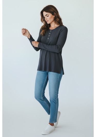Kadın Yaka Düme Detaylı Mevsimlik Bluz Gri