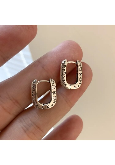 925 Ayar Gümüş Üstügrafiti İle Süslü Küpe