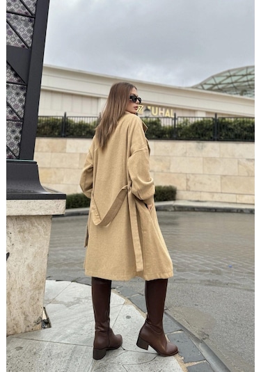 Kadın Vizon Balon Kol Beli Kemerli Midi Kaşe Kaban Astarsız Sütlü Kahverengi
