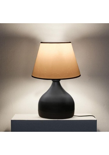 Milano Metal Gövdeli Abajur Konik Krem Dallı Desen Pvc Başlık Yatak Odası Salon Cafe Ayndınlatma Krem