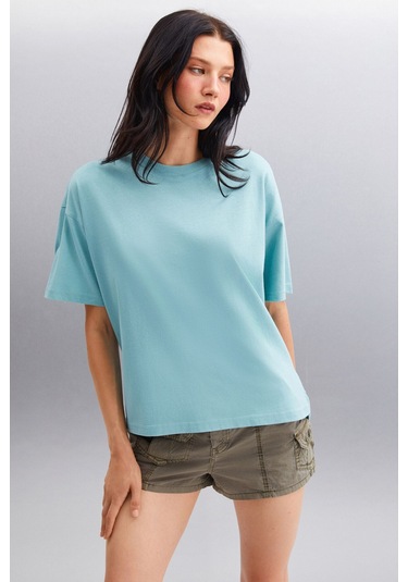 GRIMELANGE Jemmy Kadın %100 Organik Pamuk Relaxed Fit Yırtmaçlı Yuvarlak Yakalı Yeşil T-shirt Yeşil