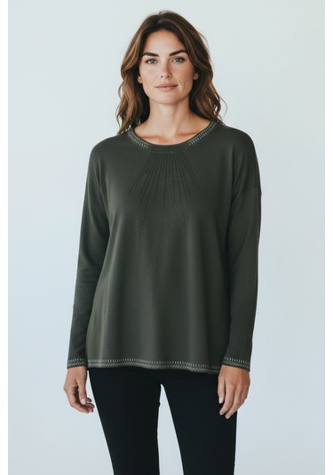 Kadın Yaka Ve Kol Ağzı Taşlı Etek Desenli Bluz Haki