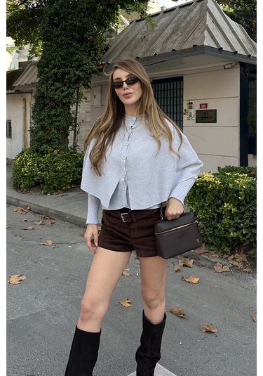 Gri Pelerin Detaylı Triko Hırka - 1317 Gri