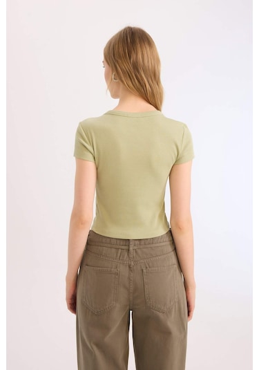 DeFacto Coool Fitted Fitilli Kaşkorse Basic Düz Kısa Kollu Tişört E0287AX25SMGN270 DeFacto Coool Fitted Fitilli Kaşkorse Basic Düz Kısa Kollu Tişört E0287AX25SMGN270