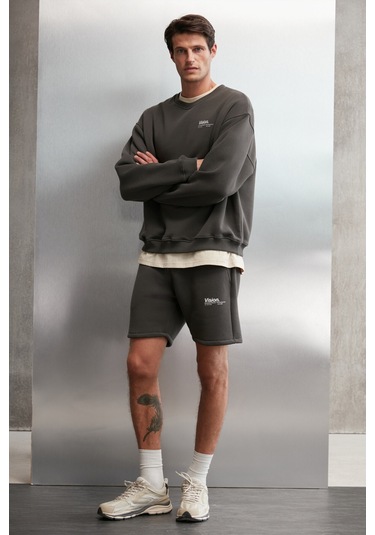 Ernest Erkek Yumuşacık Kumaşlı Oversize Fit Yuvarlak Yakalı Baskılı Gri Sweatshirt