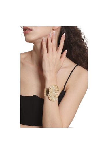 Kadın Lak Altın Renk Kaplama Ayarlanabilir Açık Bant Spiral Figürlü Bileklik Altın