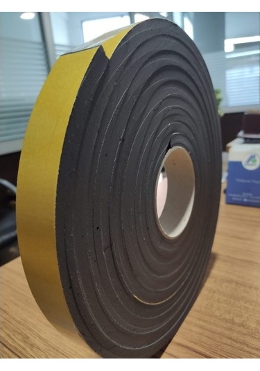 Isı Ve Ses Yalıtımı Için Yapışkanlı Kauçuk Sünger