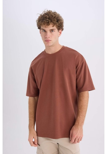 DeFacto Oversize Geniş Kalıp Ütü Gerektirmeyen Bisiklet Yaka Kısa Kollu Basic Düz Ağır Kumaş Tişört X3926AZ25SPBN326 DeFacto Oversize Geniş Kalıp Ütü Gerektirmeyen Bisiklet Yaka Kısa Kollu Basic Düz Ağır Kumaş Tişört X3926AZ25SPBN326